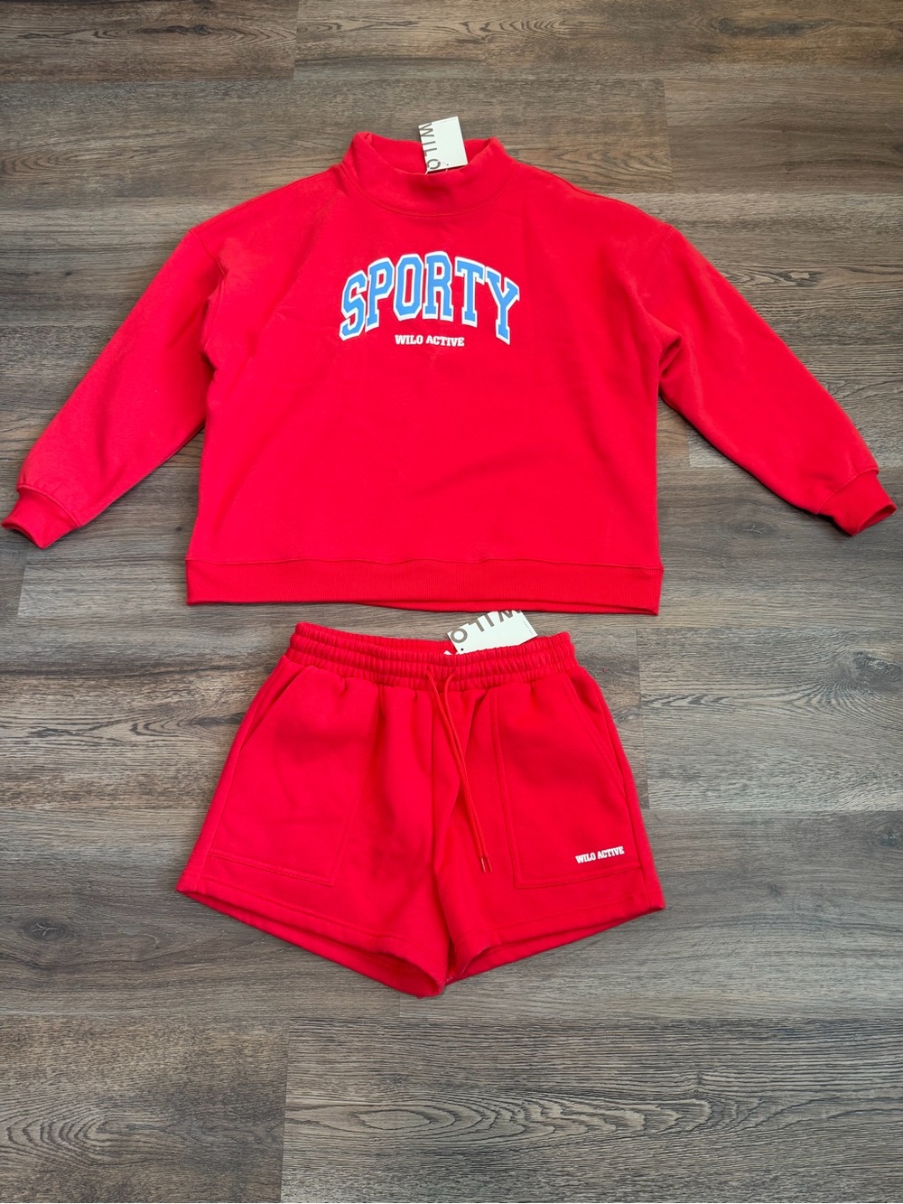 NWT Wilo The Label Sporty Graphic Sweatshirt Shorts Set Red Blue Size Small